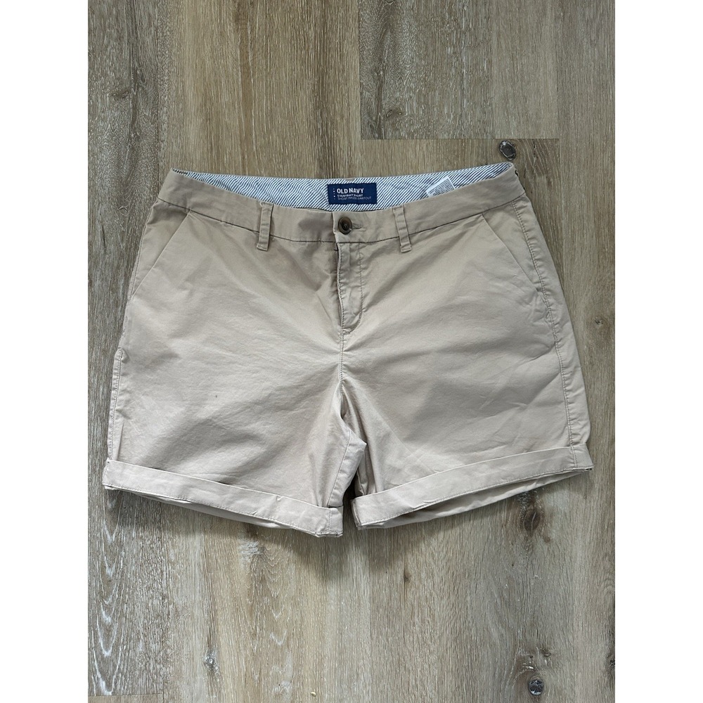 Old Navy Everyday Shorts Womens 6 Khaki Tan Chino Cuffed Stretch Casual